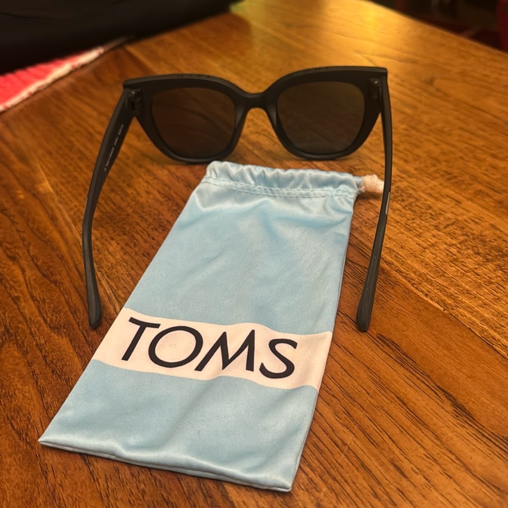 Toms Sydney sunglasses